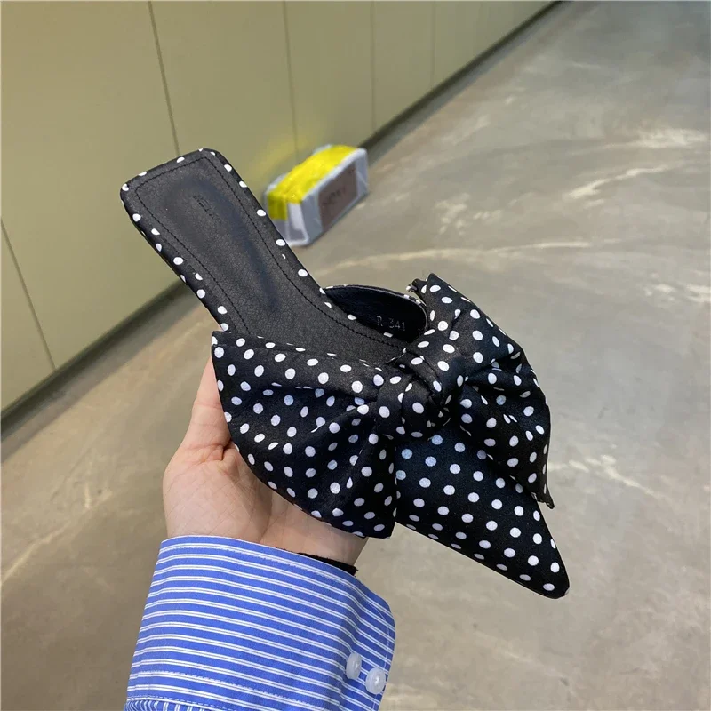 Women Sandals Oversize Bowtie  - Satin Bow Tie 评论和价格